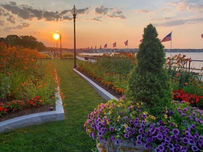 Cbythesea - Ocean View Penthouse Gloucester Bagian luar foto